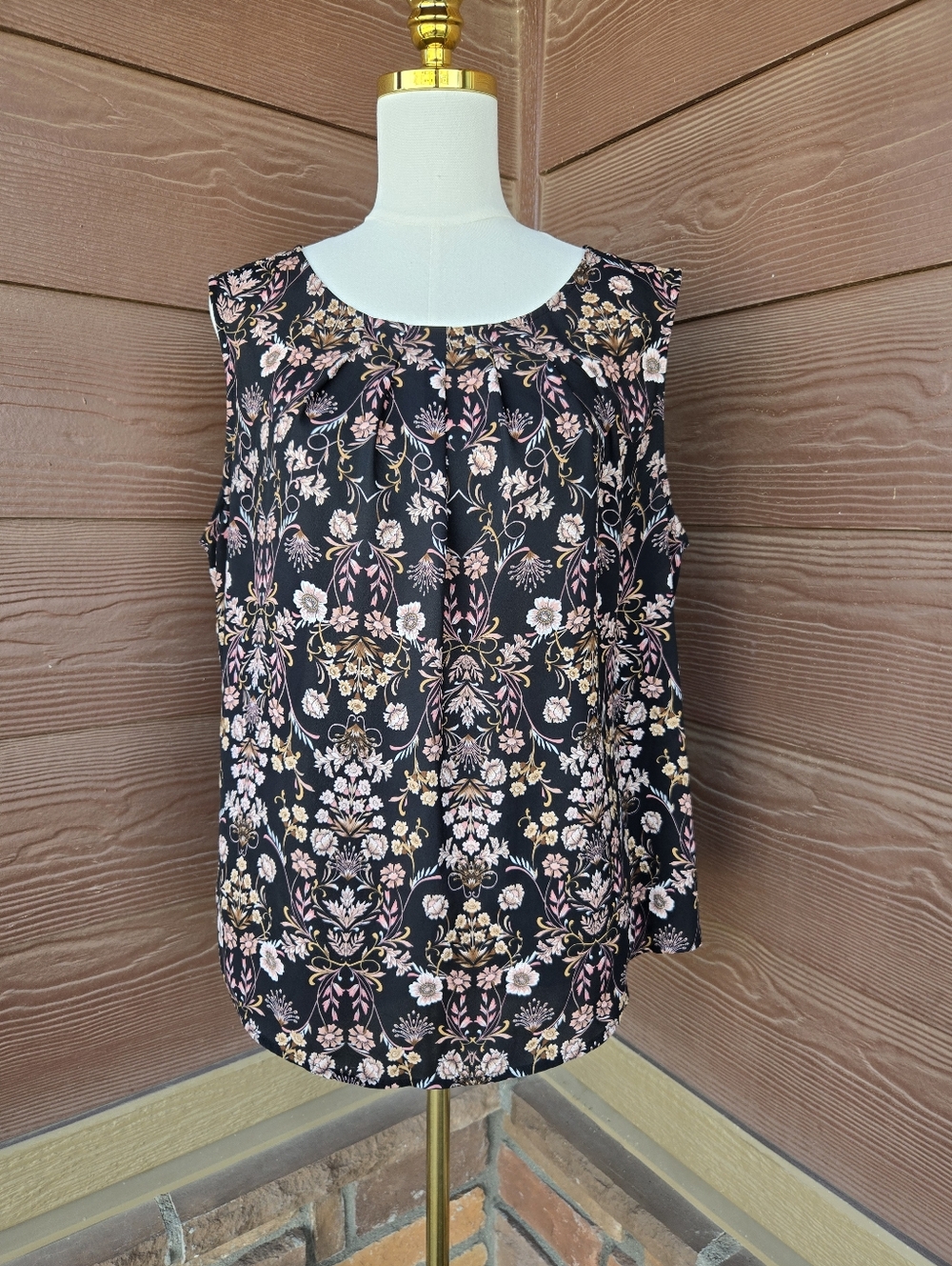 Worthington Black Floral Sleeveless Women's Blouse Size XL NWOT